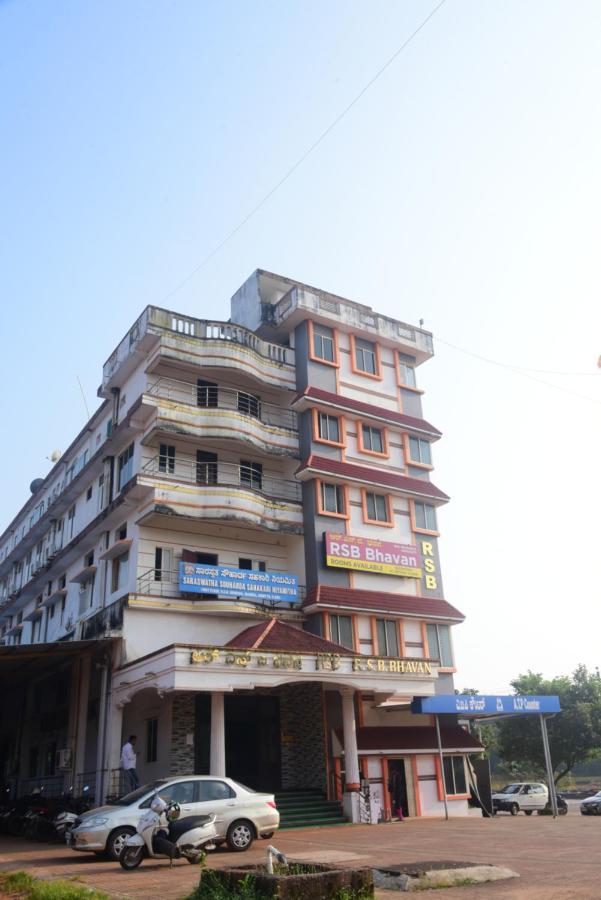 R S Bhavan Манипала Екстериор снимка